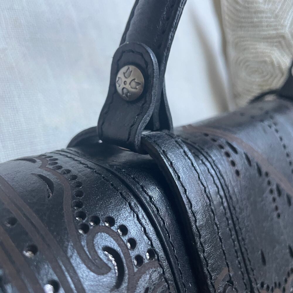 Patricia Nash Stintino Tooled Black Leather Saddle Satchel | Crossbody Turn-lock - Picture 4 of 9
